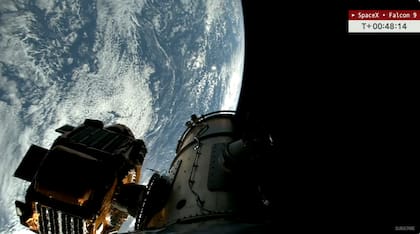 El satélite se posará en una órbita geoestacionaria por 300 años o más, según la resistencia de los materiales que lo forman