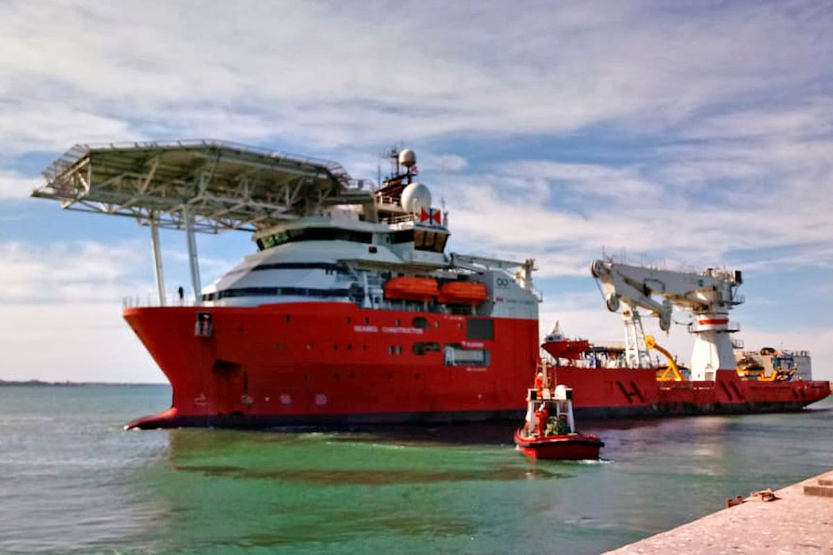El Seabed Costructor partió de Comodoro Rivadavia