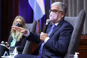 El secretario de Comercio Interior, Roberto Feletti, en una reunión con empresarios de productos alimenticios.