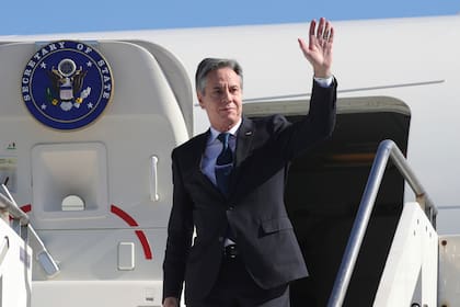 El secretario de Estado estadounidense Antony Blinken se reunirá con Milei la semana próxima