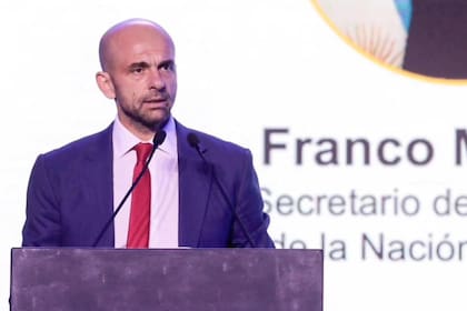 El secretario de Transporte, Franco Mogetta, busca que más aerolíneas operen en rutas de vuelos domésticos.