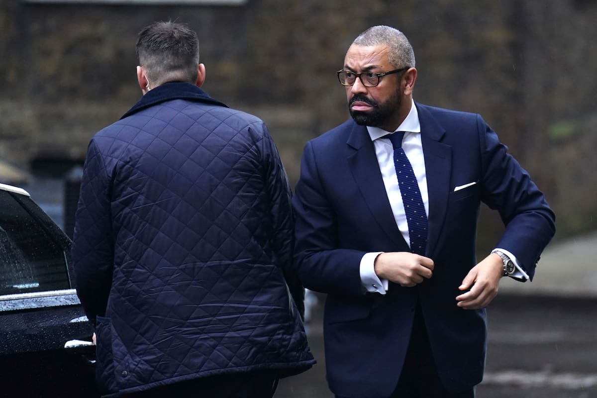 El secretario del Interior de Gran Bretaña, James Cleverly, en Londres