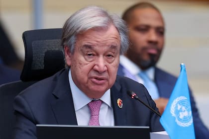 El secretario general de la ONU, Antonio Guterres, habla durante la 15ª Cumbre ASEAN–Naciones Unidas (ONU) en Kuala Lumpur, el 27 de octubre de 2025