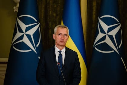 El secretario general de la OTAN, Jens Stoltenberg, visita Ucrania por primera vez desde que inició la guerra