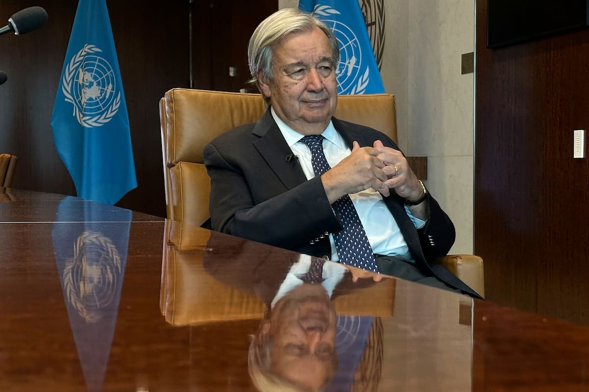 El secretario general de Naciones Unidas, António Guterres habla durante una entrevista con The Asso