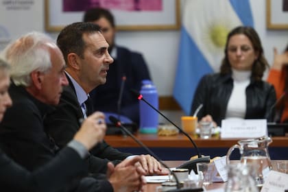 El secretario Julio Cordero habla en la comisión de Legislación del Trabajo de la Cámara de Diputados que discute la reducción de la jornada laboral