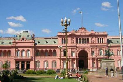 El sector apunta a los candidatos presidenciales