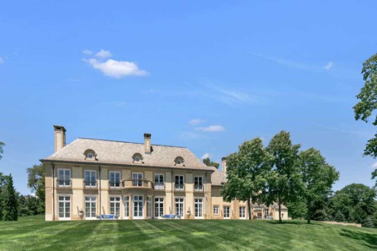 El sector de la casa que mira al parque.