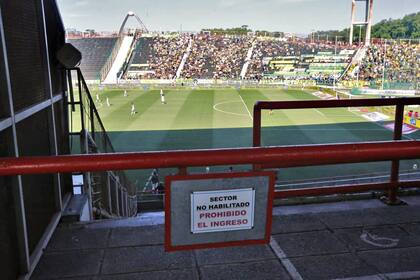 El sector de prensa del Minella, cerrado por problemas edilicios