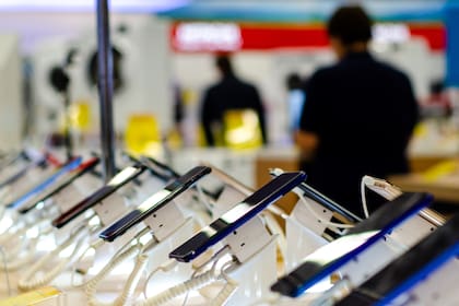 El sector tecnológico mostró una menor tracción en comparación con ediciones anteriores, marcada por la postergación de la renovación de teléfonos móviles