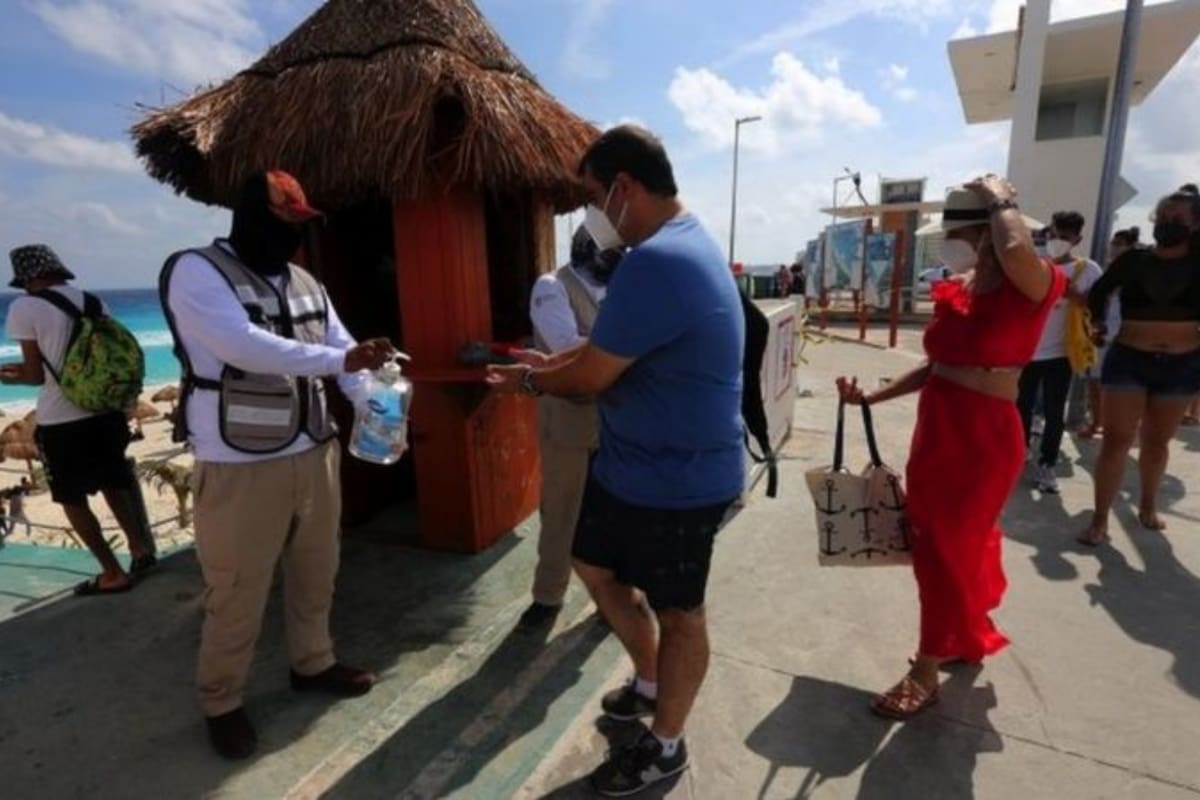 El sector turístico reivindica que las medidas sanitarias y de seguridad puestas en marcha en México también influyen en la llegada de visitantes al país