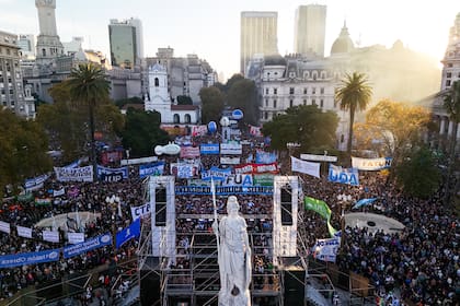 El sector universitario volvió a marchar el martes en reclamo por la ley de financiamiento universitario