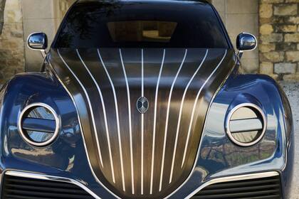 El sedán es 100% eléctrico y cuenta con diseño del Grupo Pininfarina