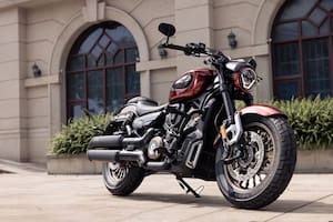 Lanzan una moto premium con estilo clásico pensada para un “manejo relajado”