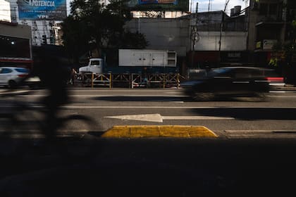 El segundo generador estaba instalado sobre la avenida Corrientes para abastecer de electricidad a los vecinos afectados por los cortes