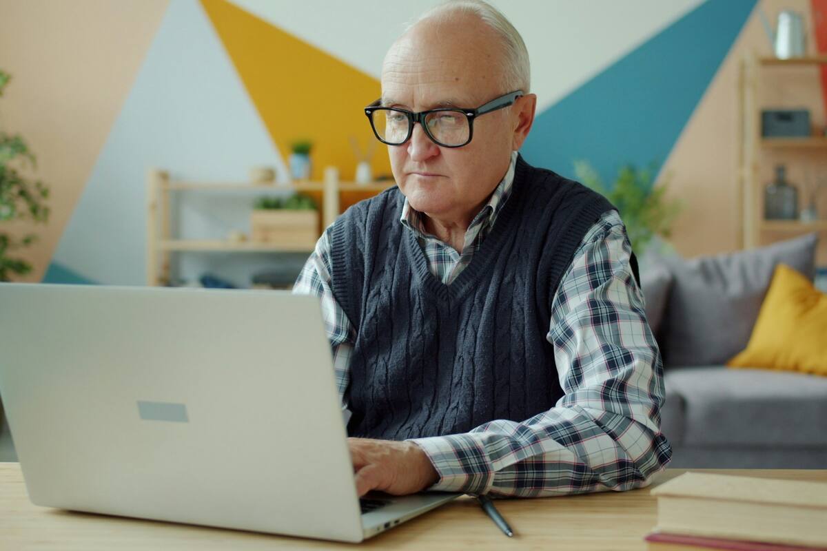 El Seguro Social en Estados Unidos busca apoyar a personas con discapacidad, jubilados o de bajos recursos (Pixabay/@Vitaly Gariev)