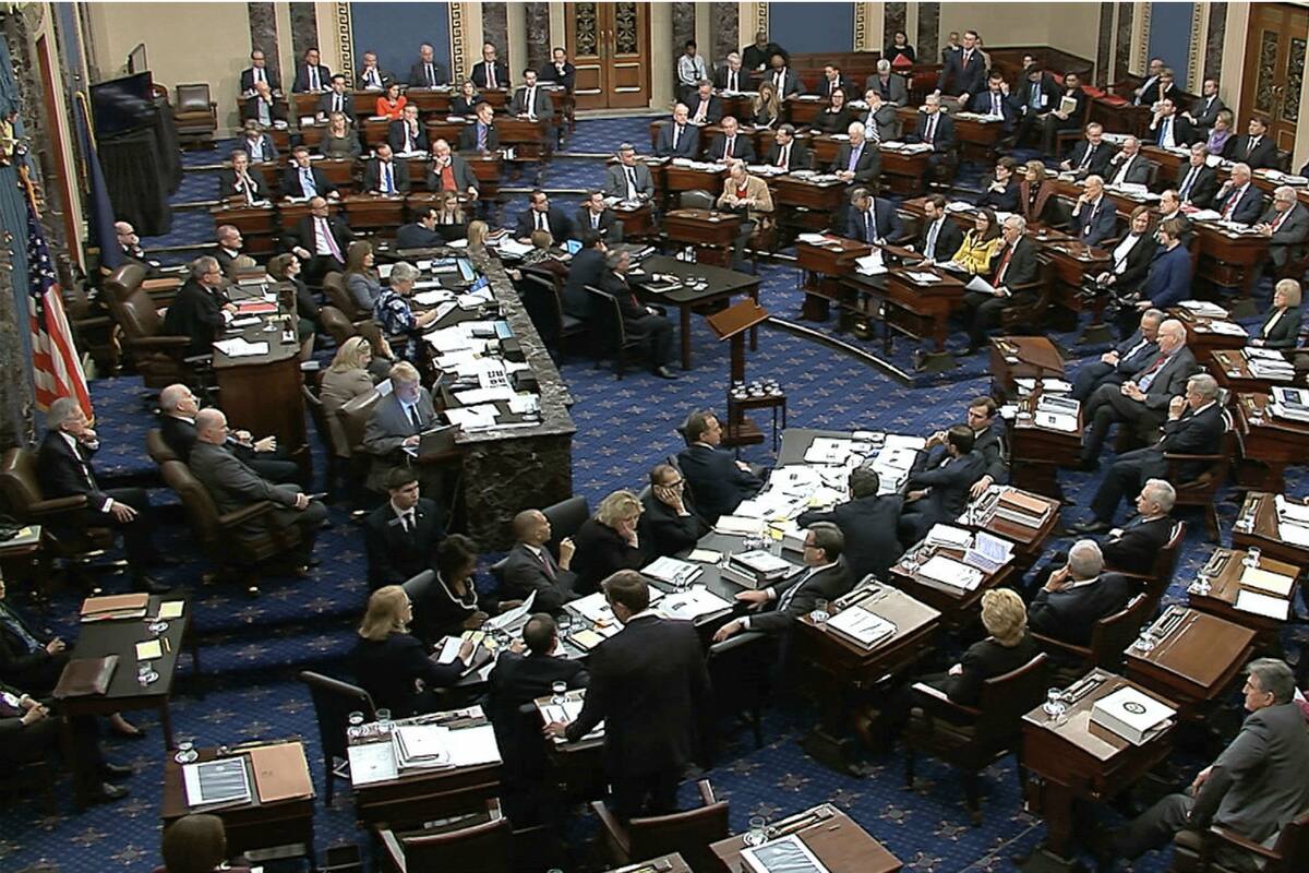 El Senado, durante la votación en la madrugada de hoy