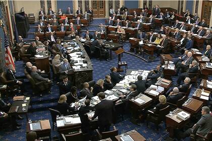 El Senado, durante la votación en la madrugada de hoy