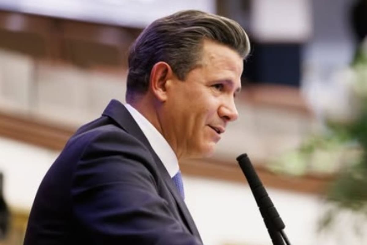 El senador Jason Pizzo abandonó el Partido Demócrata