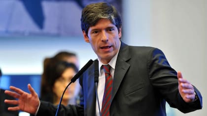 El hermano de Abal Medina fue agredido en una asamblea de vecinos en la Comuna 4