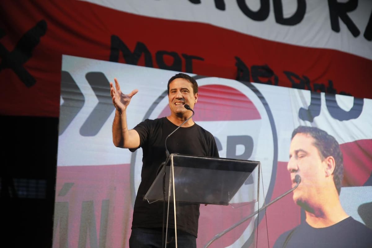 El senador Maximiliano Abad encabezó en Mar del Plata el acto de la UCR bonaerense