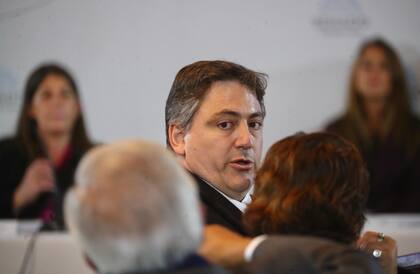 El senador Paoltroni y el Juez Lijo durante la audiencia por el nombramiento del magistrado, en el Senado