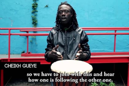 El senegalés Cheikh Gueye, que falleció hoy, deja su fuerte impronta en el universo de la percusión local.