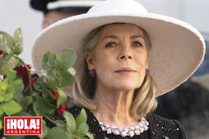 El sentido estético heredado de su madre, Grace Kelly, y la rebeldía suficiente para reescribir cómo debe vestirse una royal la posicionaron como un ícono fashion mundial.