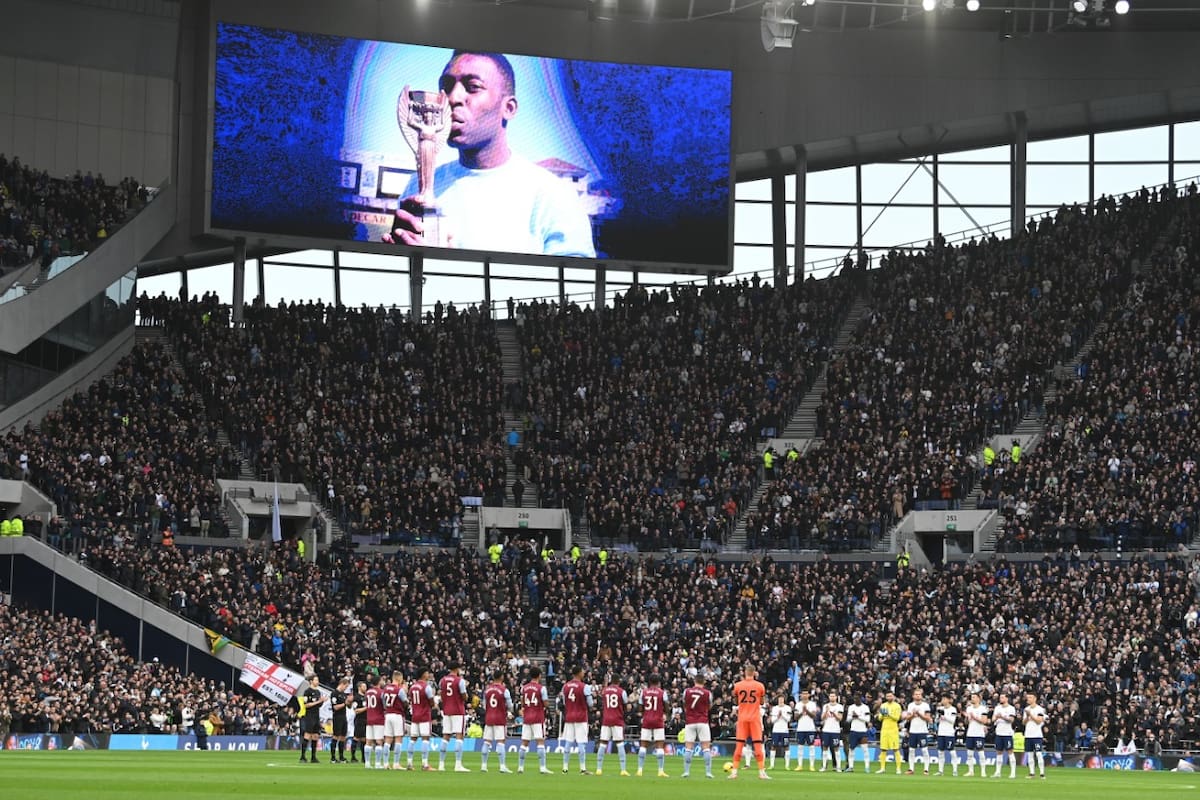 El sentido homenaje a Pelé en la previa de Tottenham vs Aston Villa