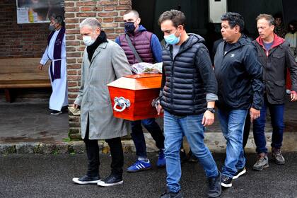El sepelio de Hilda Bernard tuvo lugar esta tarde en el cementerio de la Chacarita