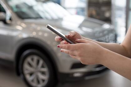 El servicio de carsharing de Keko tiene puntos de retiro y entrega de sus vehículos en espacios que, por lo general, cuentan con un acceso disponible las 24 horas, como estacionamientos y estaciones de servicio