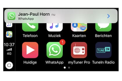 El servicio de chat de Facebook ya es compatible con el sistema de información de Apple instalado en las pantallas táctiles de varios modelos de auto
