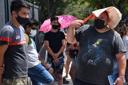 El Servicio Meteorológico Nacional adelantó que se vienen días con altas temperaturas