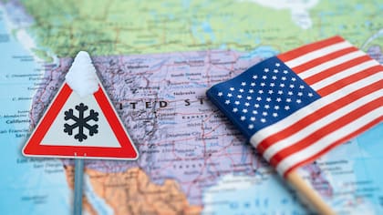 El Servicio Meteorológico Nacional (NWS) emitió advertencias de tormenta invernal y alertas por ventisca que se extenderán hasta el viernes en sectores de Michigan, Ohio, Pensilvania y Nueva York