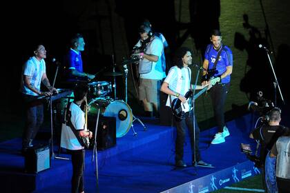 El show de los exfutbolistas en homenaje a Diego Maradona