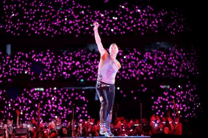 El show que ofreció Coldplay en la Argentina cuenta con un despliegue de escenarios y pantallas que hace que se transforme en una experiencia única