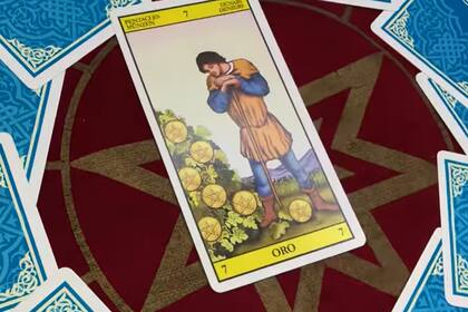 El siete de oro es la carta para Capricornio