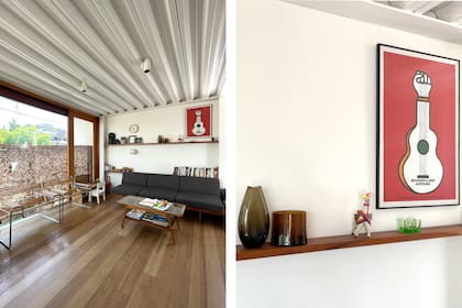El sillón y las estanterías del living fueron hechas por Javier. Los sillones individuales se rescataron de una obra y se reemplazó el cuero por cable de PVC.
