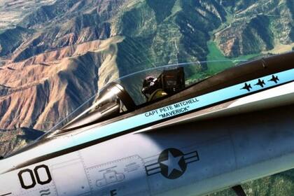 El simulador de vuelo de Microsoft llega a Xbox con la esperada expansión de Top Gun anunciada en la E3