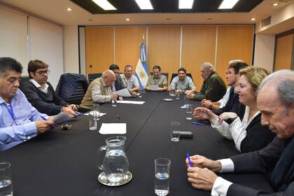 El Sindicato de Obreros Marítimos Unidos (S.O.M.U.) y las cámaras empresarias del sector pesquero llegaron a un entendimiento después de meses de negociaciones