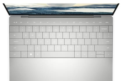 El singular teclado de la Dell XPS 13 Plus, con las teclas de función disimuladas en un cristal sensible al tacto