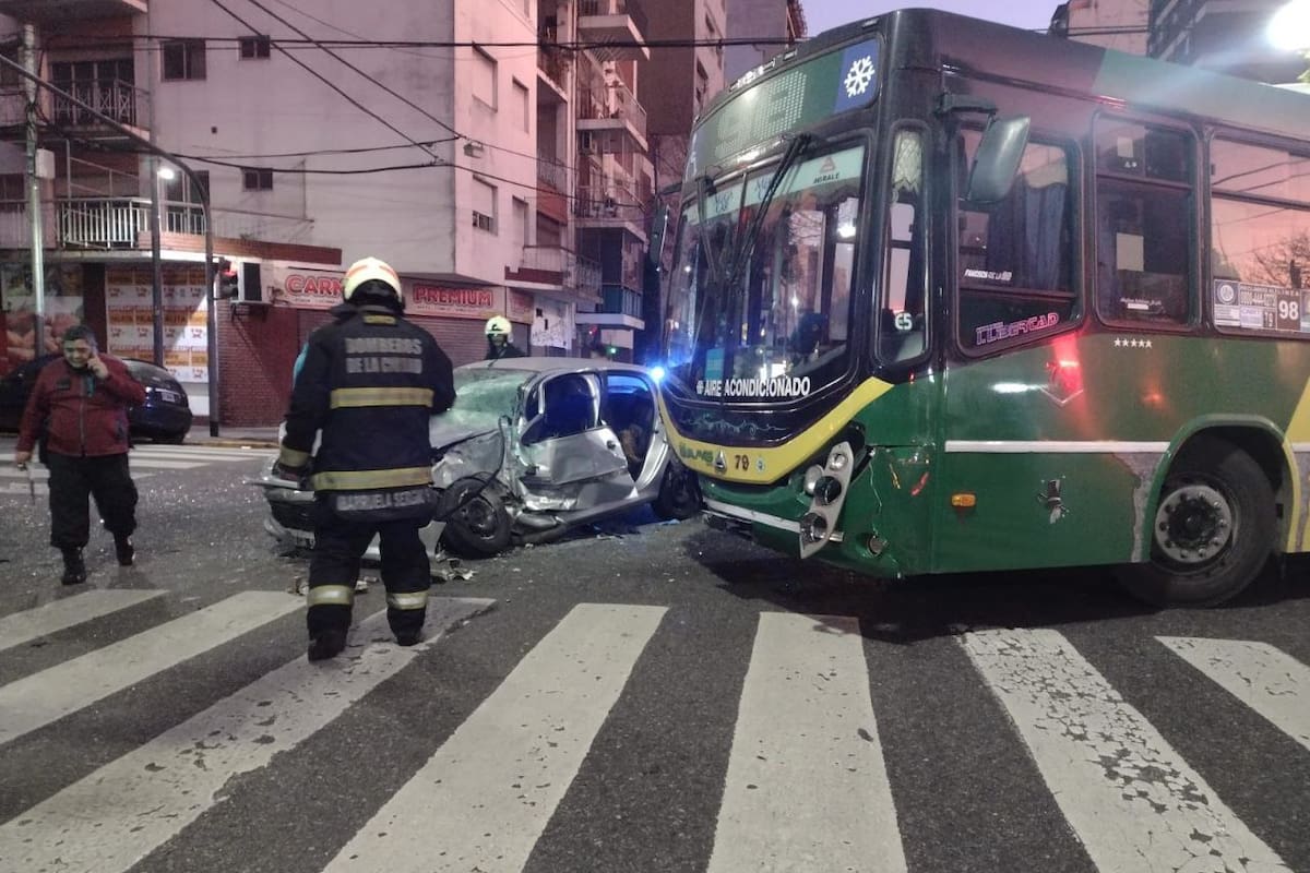 El siniestro se produjo en la avenida Jujuy, en la intersección con Venezuela