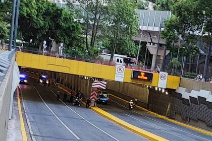 El siniestro vial ocurrió el lunes por la tarde en el tunel de la avenida Libertador a la altura de la calle Pampa