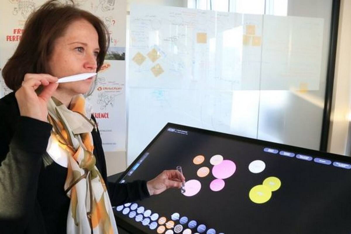 El sistema de Inteligencia Artificial Carto puede almacenar hasta 1.500 ingredientes para crear perfumes únicos