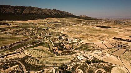 El sitio de excavación de Orce se ha convertido en un atractivo destino para los apasionados por la arqueología