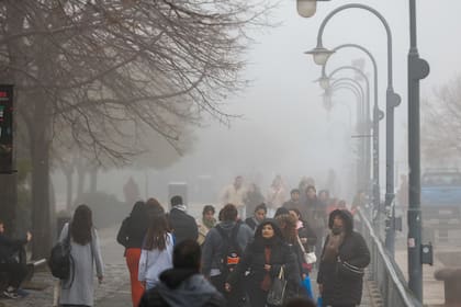 El SMN emitió una alerta por la niebla en la provincia de Buenos Aires.