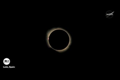 El sol se escondió por casi dos minutos en varias localidades de España