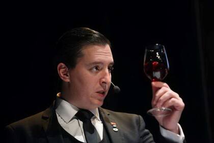 El sommelier Martín Bruno pone en evidencia algunas contradicciones dentro de la propuesta de los vinos con poca intervención del productor