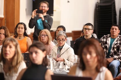 El sorteo de los colegios de la Universidad Nacional de La Plata atrajo la atención de padres y docentes