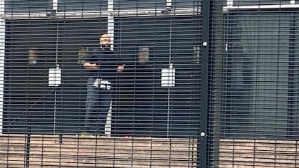 El sospechoso del ataque, antes de ser abatido por la policía